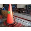 Image 1 : ORANGE ROAD CONES