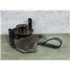 Image 2 : Hammered Iron Ship Gimball Candle Holder