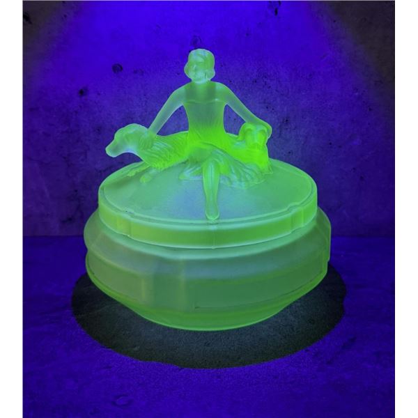L.E. Smith Satin Uranium Glass Dresser Box