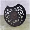 Image 3 : Art Deco Orientalist Cast Iron Parlor Stove Topper