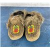 Image 2 : Tlingit Northwest Coast Beaded Moccasins