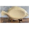 Image 4 : Rosalie Nadeau Studio Pottery Flounder Platter