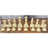 Image 3 : Gallant Knight Chess Set