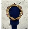 Image 1 : 14k Gold and Ruby Wreath Brooch