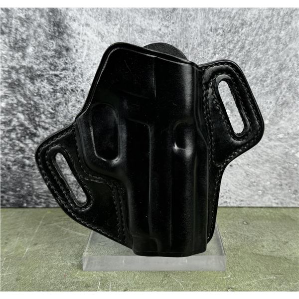 Galco Concealable Right Hand Leather Belt Holster