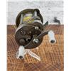 Image 1 : Pflueger Summit 1993L Casting Fishing Reel