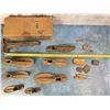 Image 9 : Combination Outfit No. 2 Shoehorn Set