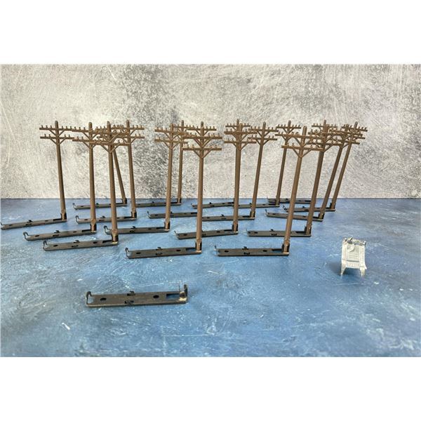 Lot of 18 Lionel Telephone Poles