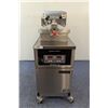 Image 2 : Henny Penny Natural Gas Model 600 CFA Pressure Fryer |4045
