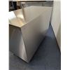 Image 8 : Pacific 46" x 24" x 36" Stainless Cabinet |