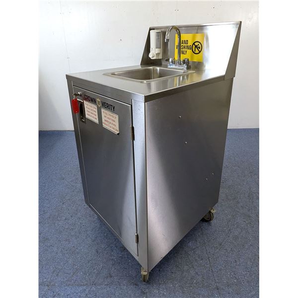 Crown Verity CVPHS-4 Space Saver Portable Hand Sink Station |1807