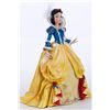 Image 5 : A Disney Showcase Snow White Figurine.