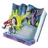 Image 3 : A Disney Traditions "A Battle For Love" Figurine.
