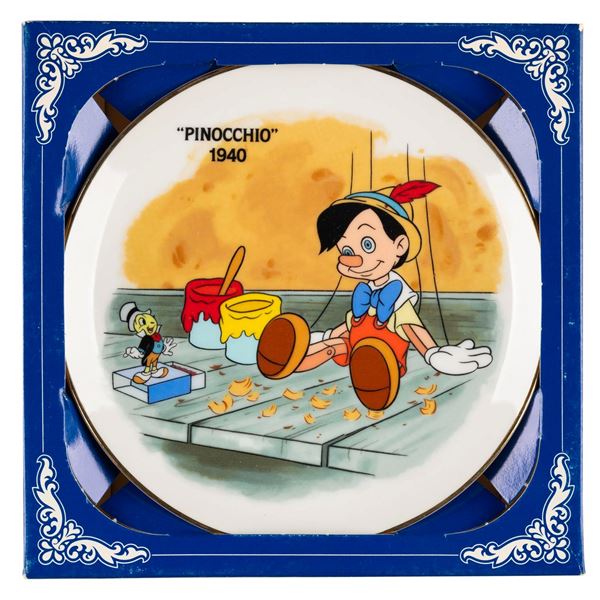A Disney Classics "Pinocchio" Decorative Plate.