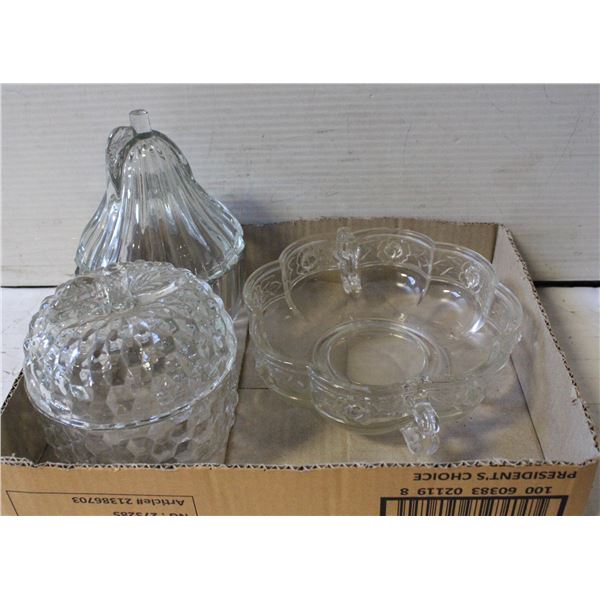 ANTIQUE CRYSTAL: APPLE, PEAR, TRINKET BOWL