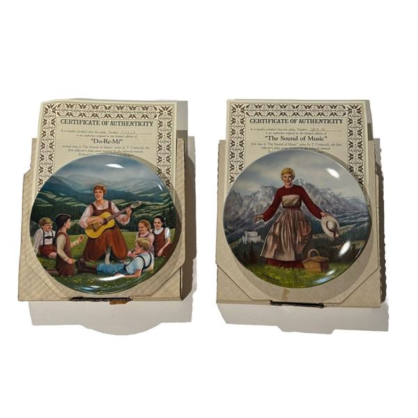 SOUND OF MUSIC COLLECTOR PLATES SET OF 2