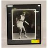 Image 1 : FRAMED PICTURE TENNIS PLAYER 13" X 11"