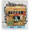 Image 1 : SNORT HOG CRATE CREATURE IN BOX-ESTATE