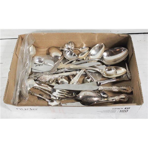 FLAT OF ESTATE SILVER PLATED FLATWARE