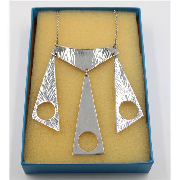 VTG. SIGNED "MODA HAND MADE IN MALTA" NECKLACE