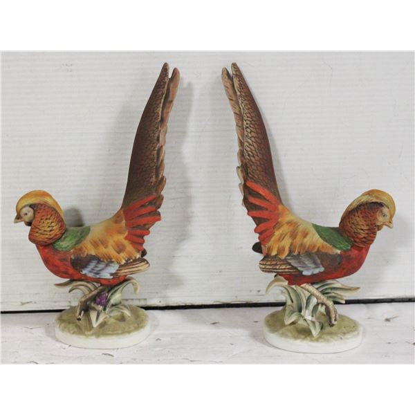 PAIR OF L AMOUR GOLDEN PHEASANTS JAPAN