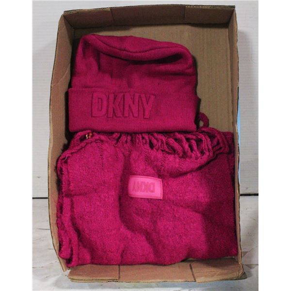 LADIES DKNY SCRAF AND TOUQUE SET