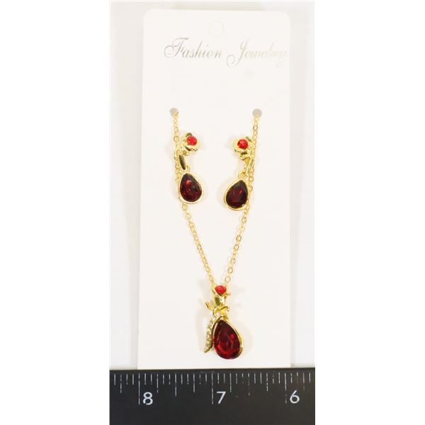 NEW GOLD TONE ROSE DESIGN RHINESTONE DROP EARRINGS