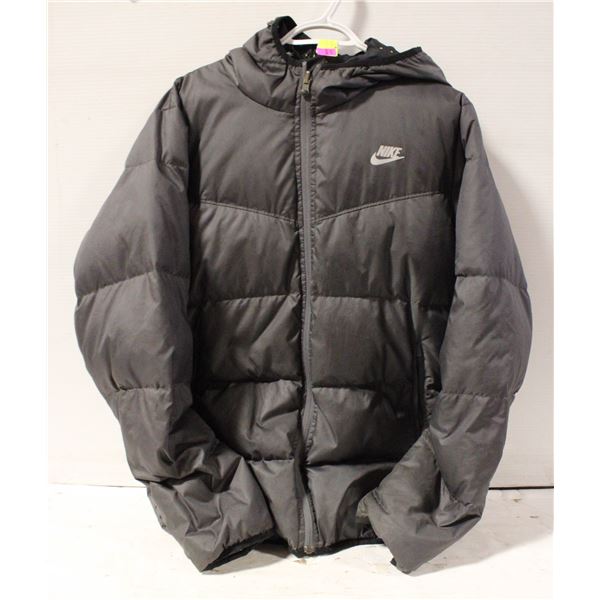 NIKE REVERSIBLE PUFF JACKET