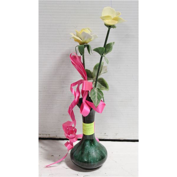 VINTAGE BLUE MOUNTAIN POTTERY VASE W/ CERAMIC