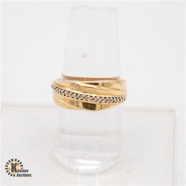 14 KT GOLD WEDDING BAND WITH A STRIP OF 24