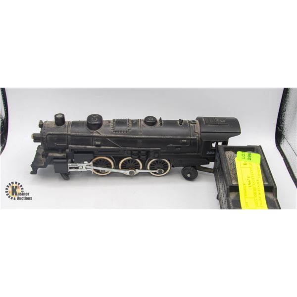 1940’S AMERICAN FLYER STEAM ENGINE W TENDER