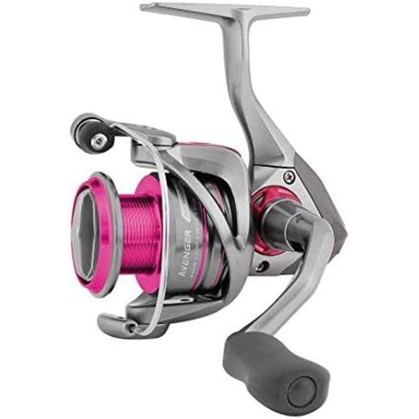 NEW OKUMA AVENGER AV-3000 REEL