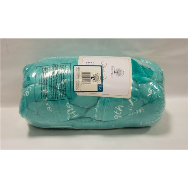 BRAND NEW BUTTER TREE LUXURIOUSLY SOFT FLEECE