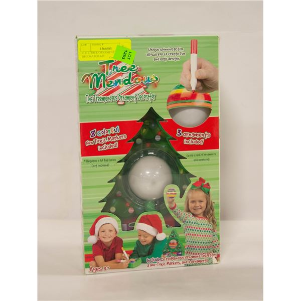 #1113- TREE ORNAMENT DECORATOR KIT