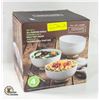 Image 1 : DENMARK 4 PC ALL PURPOSE WHITE BOWLS SET