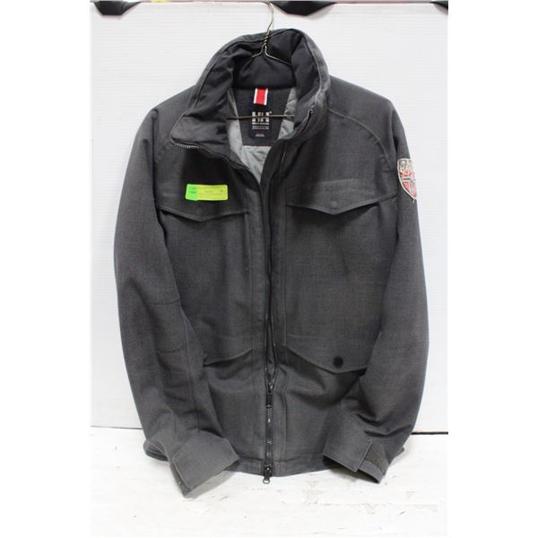 HELLY HANSON MENS WINTER JACKET SIZE SMALL
