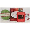 Image 1 : CHRISTMAS PLATTERS AND 4 SMALL PLATES & GOURMET