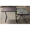 Image 1 : GLASS/METAL CORNER TABLE SZ 18X 18 IN -