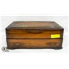 Image 1 : COMMUNITY SILVERWARE SET W/ WOOD CASE & DRAWER