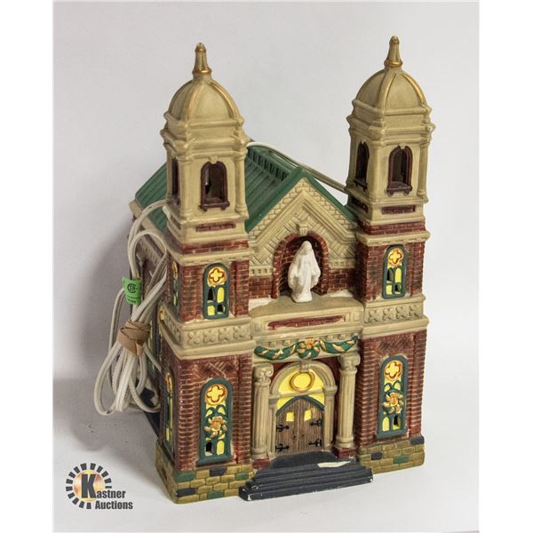VERY LARGE XMAS PORCELAN CHURCH