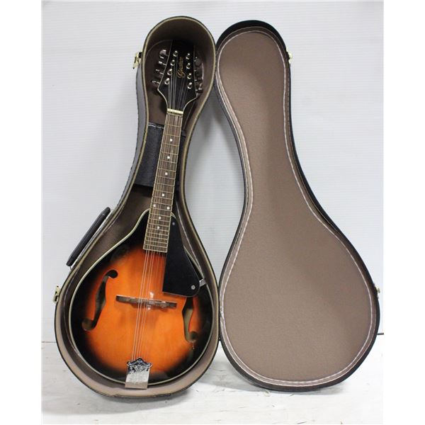 GODMAN 8 STRING MANDOLIN IN CASE