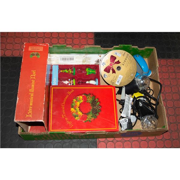 FLAT WITH CHRISTMAS ITEMS INCL. LIGHT-UP