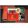Image 1 : FLAT WITH CHRISTMAS ITEMS INCL. LIGHT-UP