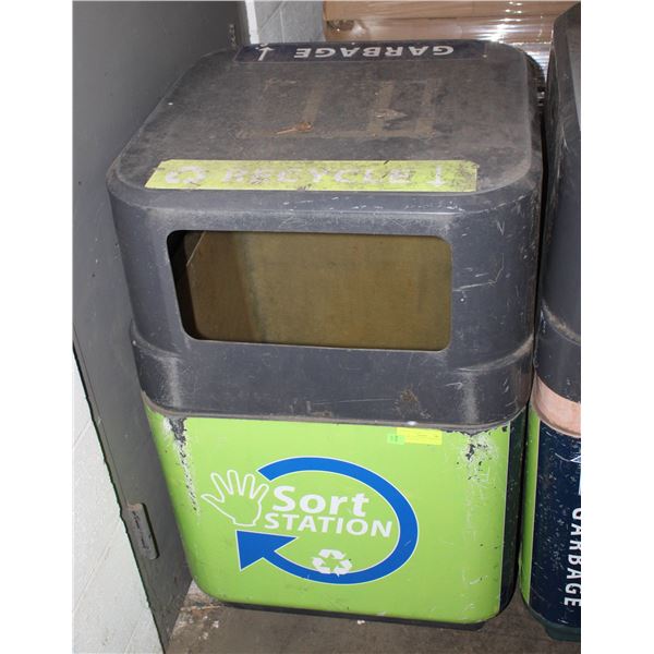 SQUARE FIBERGLASS GARBAGE BIN WITH INSERT $2,750