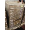 Image 1 : PALLET OF 2 X 4' RECESSED CENTER LENSED TROFFERS