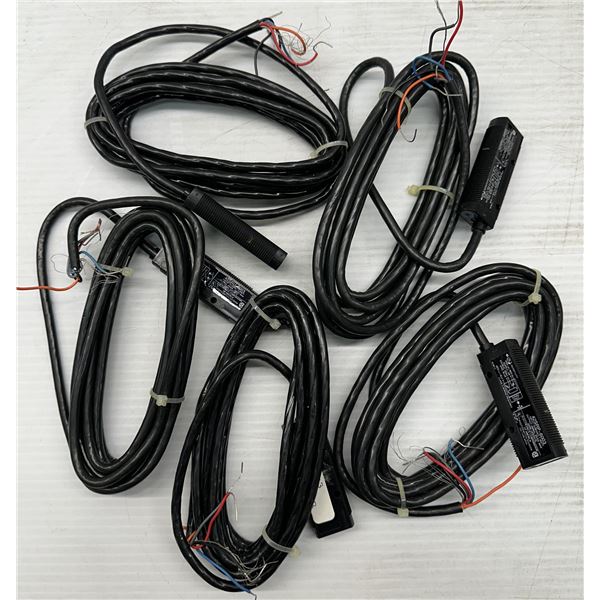 Lot of (5) Misc. Electronics Corporation Phototswitch Sensors