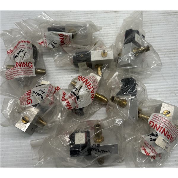 Lot of (9) Humphrey #P3040A Valves