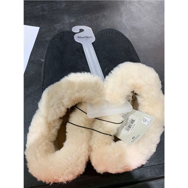 Wind River Ladies Slippers Black Size Lg 9/10