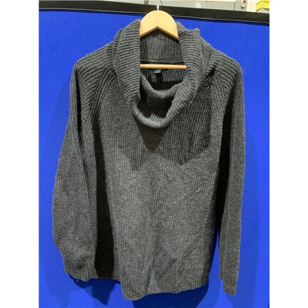 Tahari Ladies Cowl Neck Sweater Size large