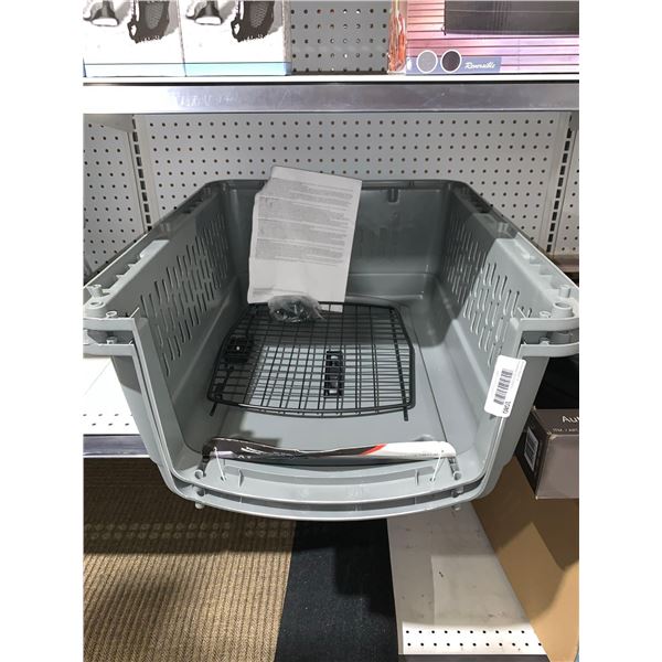 Aspen Pet Traditional Kennel Cage (20-30lbs)